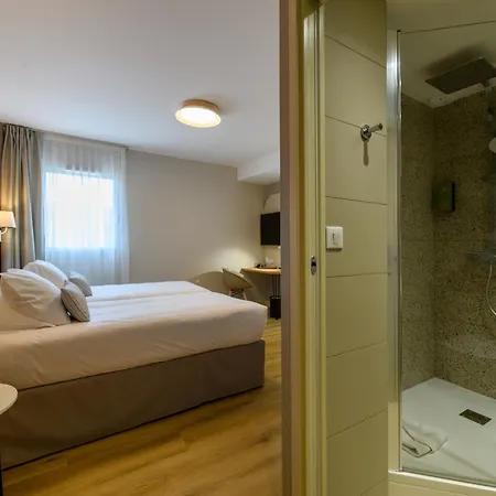 Aparthotel De Tourisme Amiraute Ajaccio (Corsica)