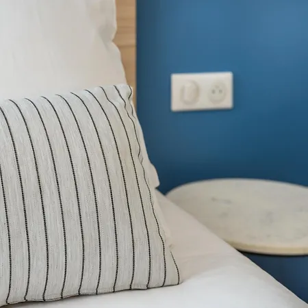 De Tourisme Amiraute Apartmanhotel