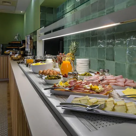 Apartmanhotel De Tourisme Amiraute