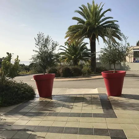 Aparthotel De Tourisme Amiraute Ajaccio (Corsica)