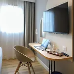 レジデンス ドゥ ツーリズム アミローテ アパートホテル アジャクシオ