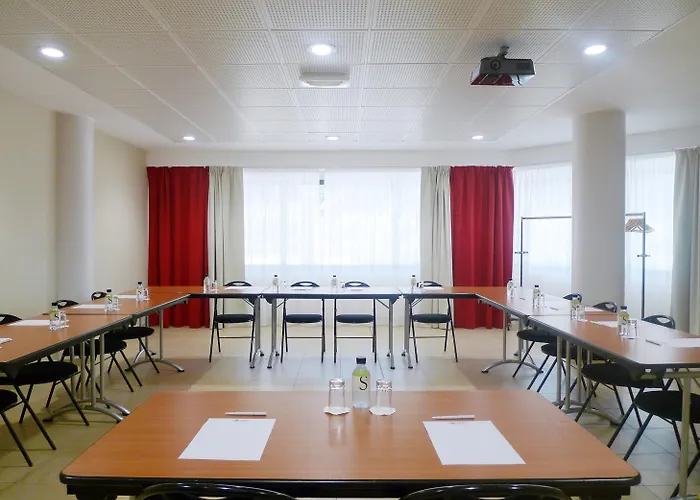 De Tourisme Amiraute 4*