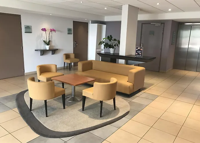 Aparthotel De Tourisme Amiraute Ajaccio (Corsica)