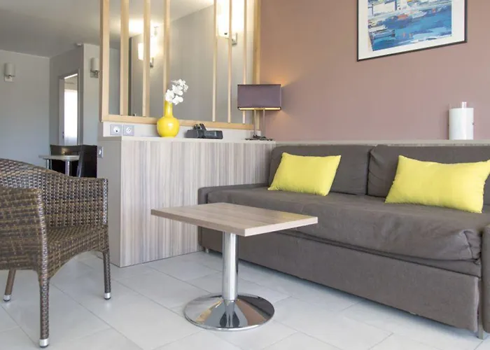 De Tourisme Amiraute Aparthotel Ajaccio (Corsica)