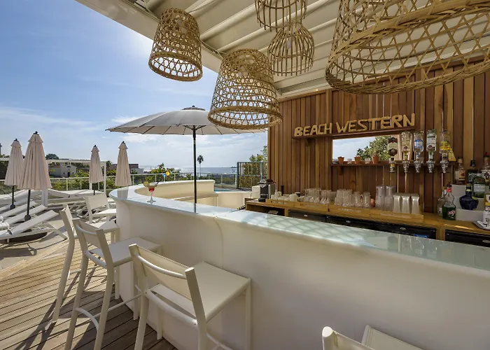 Aparthotel De Tourisme Amiraute 4*